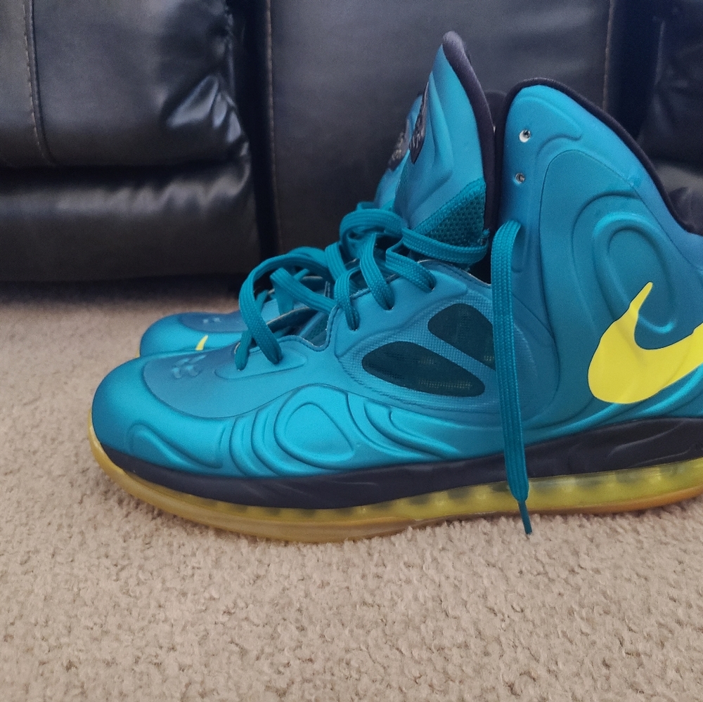 Nike Hype Posite